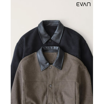  Elevated Casual: The Men's Contrast Collar Bomber Jacket