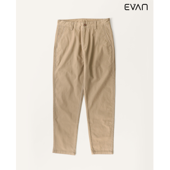 Essential Chinos: The Everyday Staple