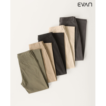 Essential Chinos: The Everyday Staple
