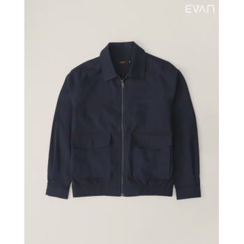 Utility Jacket: Modern Workwear Style