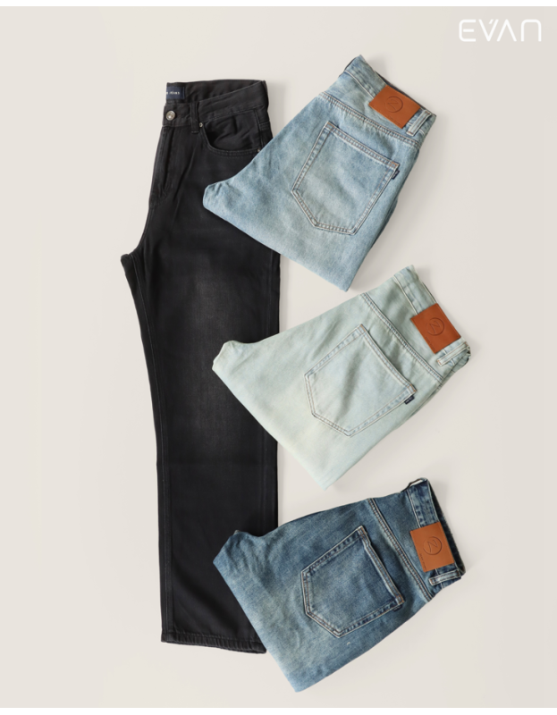 Classic Fit Denim: Modern & Versatile