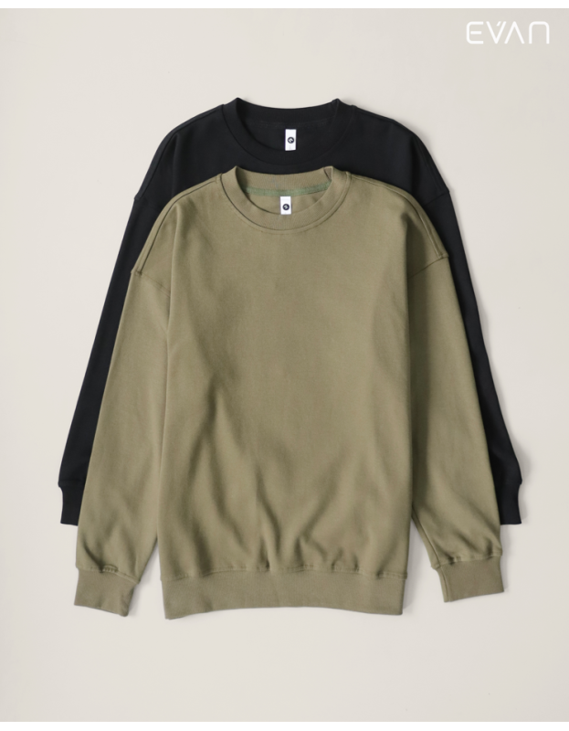 Textured Crewneck Sweatshirt: The Essential Layer
