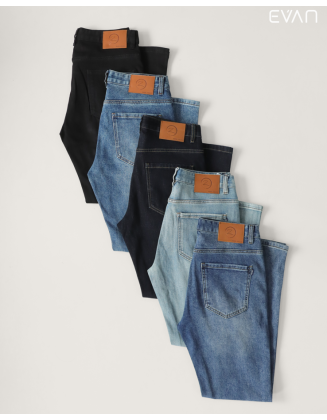 Classic Straight-Leg Jeans: Your Everyday Essential