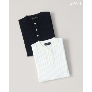 EVAN Ribbed Henley: A Refined Essential