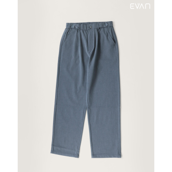 Pleated Trousers: Style & Comfort