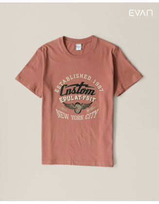 Graphic Tee: Vintage Street Style