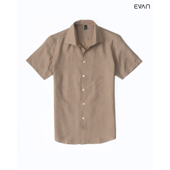 Casual Button-Up Shirt