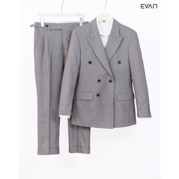 The Power Move Suit