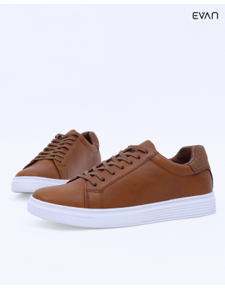 Versatile Everyday Sneakers